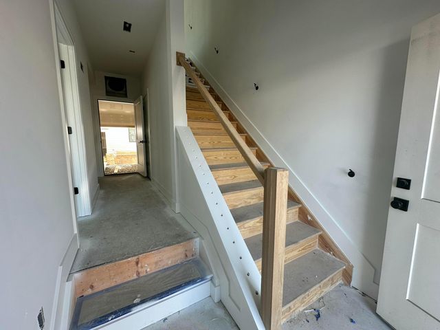 1093 W 3rd Avenue, Columbus, OH 43212