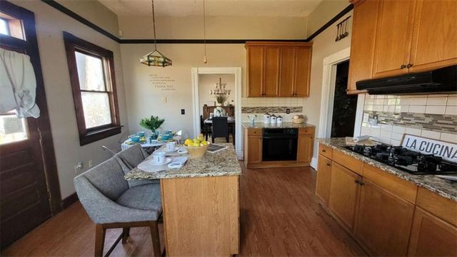885 White Street SW, Atlanta, GA 30310