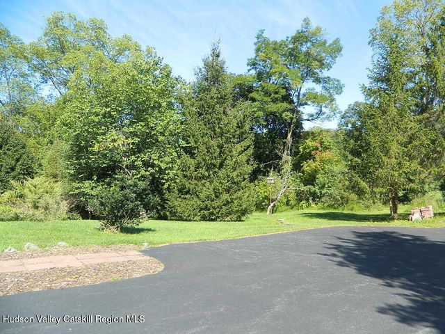 107 Orchard Lane, Hopewell Junction, NY 12533