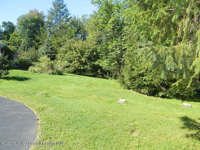 107 Orchard Lane, Hopewell Junction, NY 12533