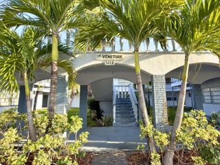 5112 Hollywood Blvd 21, Hollywood, FL 33021
