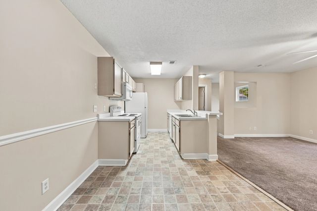 4375 Crepe Myrtle Ct Unit E, Murrells Inlet, SC 29576