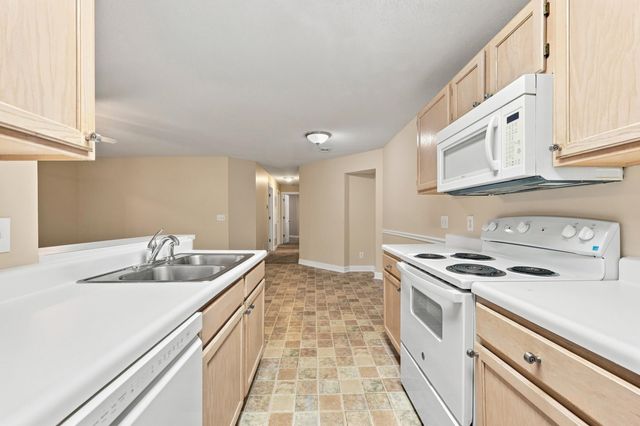 4375 Crepe Myrtle Ct Unit E, Murrells Inlet, SC 29576