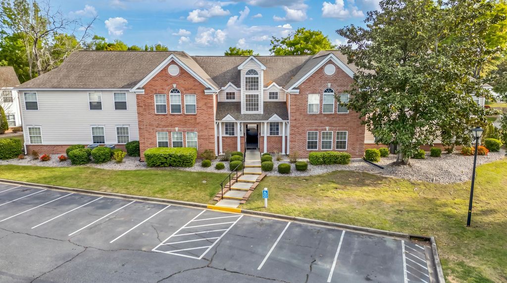 4375 Crepe Myrtle Ct Unit E, Murrells Inlet, SC 29576