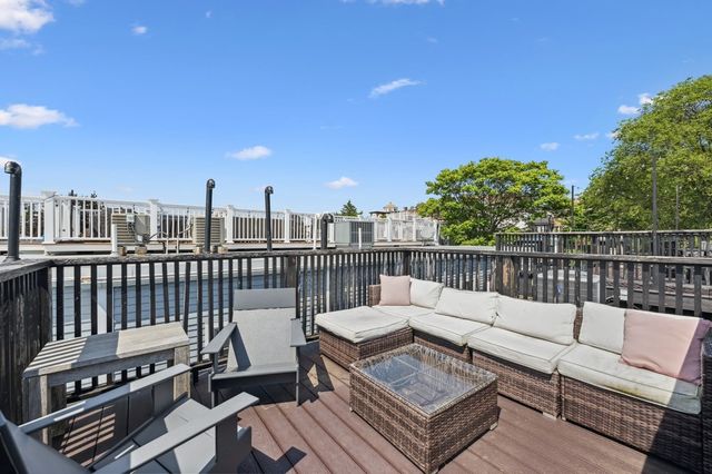 27 Mercer St 1, Boston, MA 02127