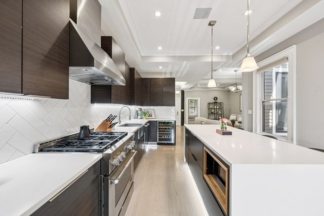 27 Mercer St 1, Boston, MA 02127