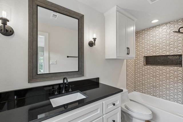 322 Canyon Ridge Drive, Richardson, TX 75080