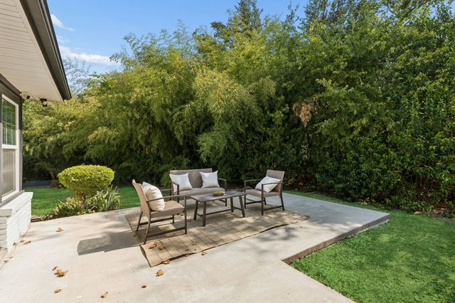 322 Canyon Ridge Drive, Richardson, TX 75080