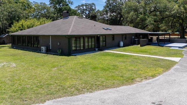 830 NW 111TH LANE, Oxford, FL 34484