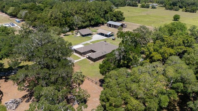 830 NW 111TH LANE, Oxford, FL 34484