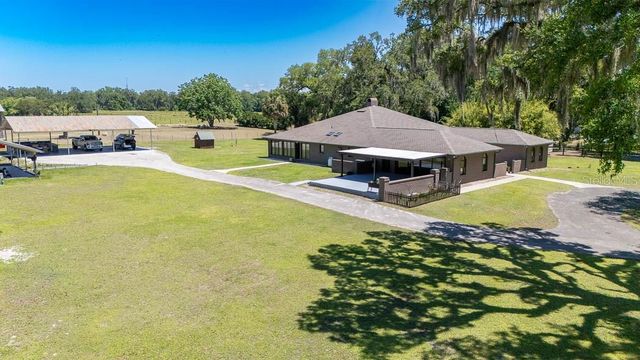 830 NW 111TH LANE, Oxford, FL 34484