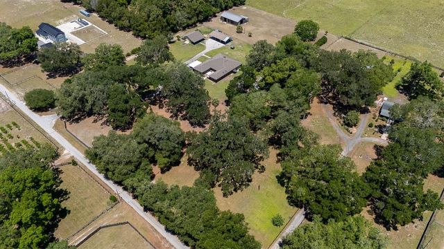 830 NW 111TH LANE, Oxford, FL 34484
