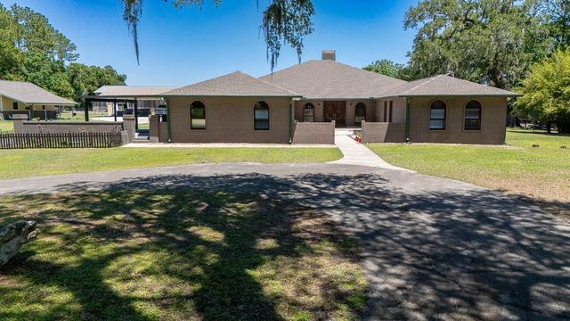 830 NW 111TH LANE, Oxford, FL 34484