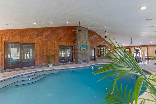 830 NW 111TH LANE, Oxford, FL 34484