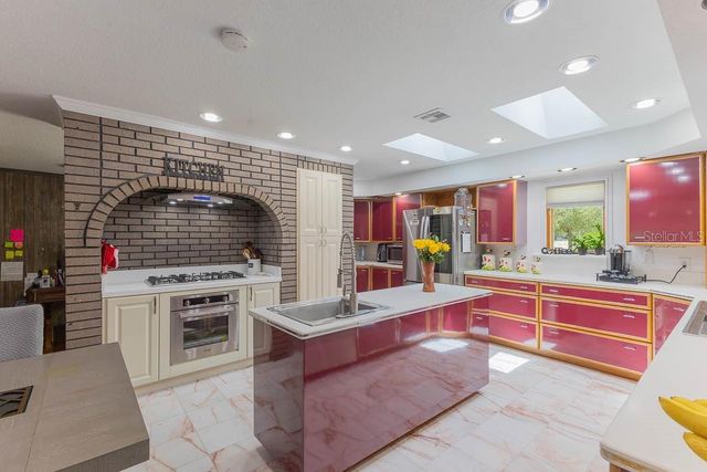 830 NW 111TH LANE, Oxford, FL 34484