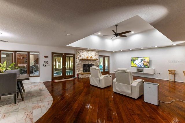 830 NW 111TH LANE, Oxford, FL 34484