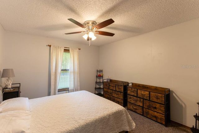 830 NW 111TH LANE, Oxford, FL 34484