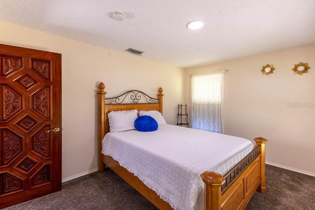 830 NW 111TH LANE, Oxford, FL 34484