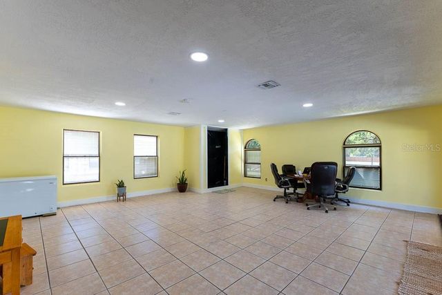 830 NW 111TH LANE, Oxford, FL 34484