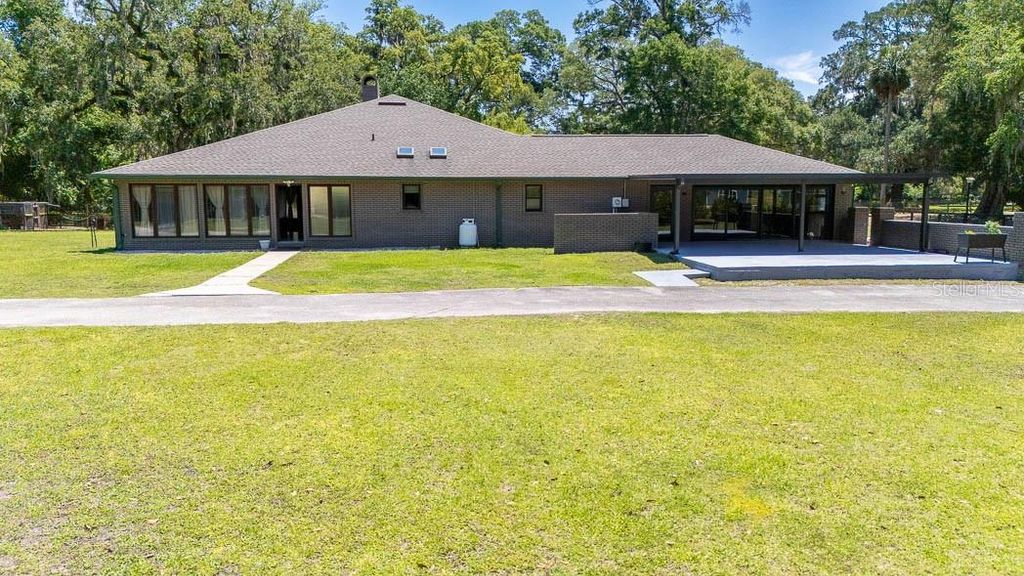 830 NW 111TH LANE, Oxford, FL 34484