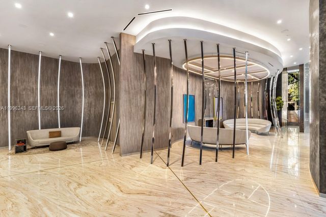 1000 Brickell Plaza 2701, Miami, FL 33131