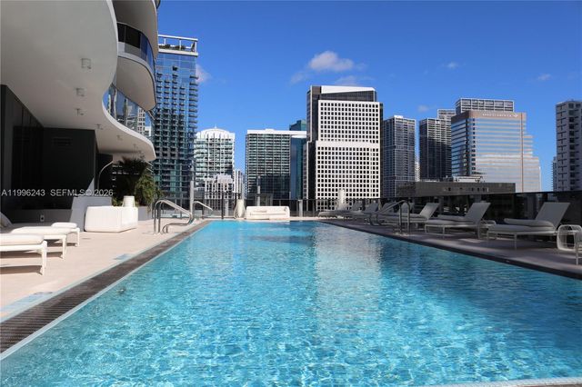 1000 Brickell Plaza 2701, Miami, FL 33131