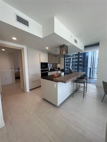 1000 Brickell Plaza 2701, Miami, FL 33131