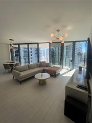 1000 Brickell Plaza 2701, Miami, FL 33131