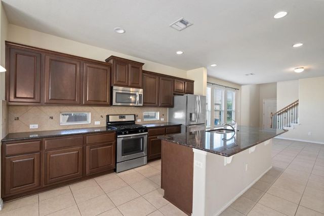 119 Buescher CV, Hutto, TX 78634