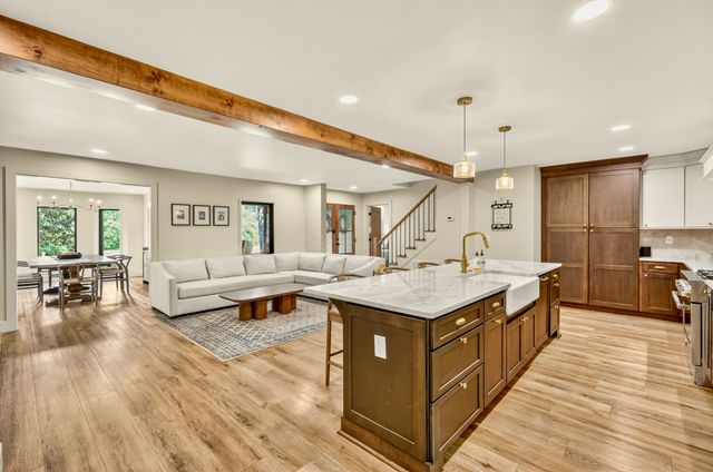 2153 Williamsport Pike, Columbia, TN 38401