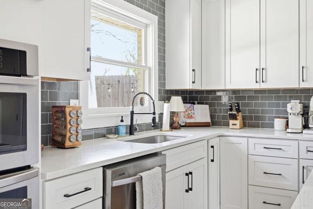 545 Woodale Drive SE, Smyrna, GA 30080