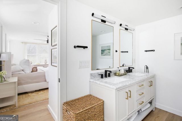 545 Woodale Drive SE, Smyrna, GA 30080