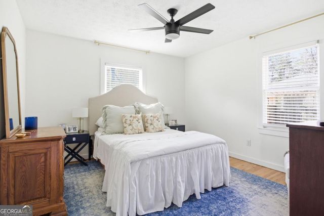 545 Woodale Drive SE, Smyrna, GA 30080