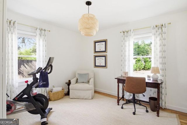 545 Woodale Drive SE, Smyrna, GA 30080