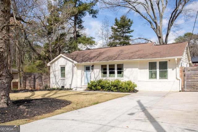 545 Woodale Drive SE, Smyrna, GA 30080