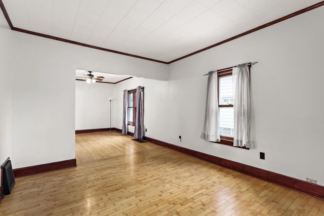 1230 Bay Shore DRIVE, Oshkosh, WI 54901