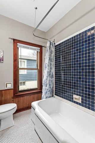 1230 Bay Shore DRIVE, Oshkosh, WI 54901