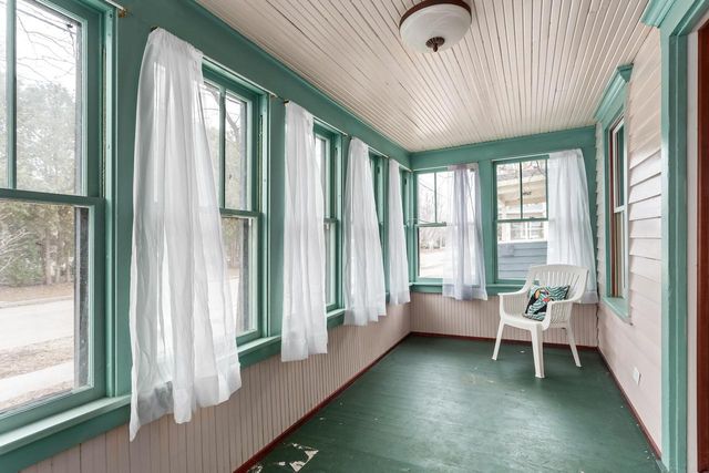 1230 Bay Shore DRIVE, Oshkosh, WI 54901