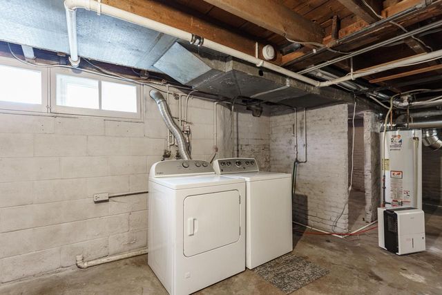 1230 Bay Shore DRIVE, Oshkosh, WI 54901