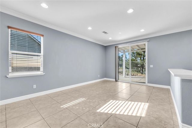 519 Cedarbrook Lane, Corona, CA 92879