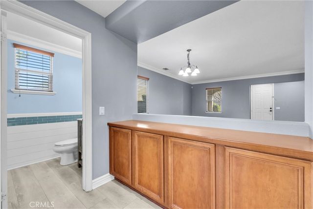 519 Cedarbrook Lane, Corona, CA 92879