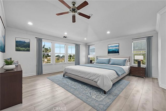 519 Cedarbrook Lane, Corona, CA 92879