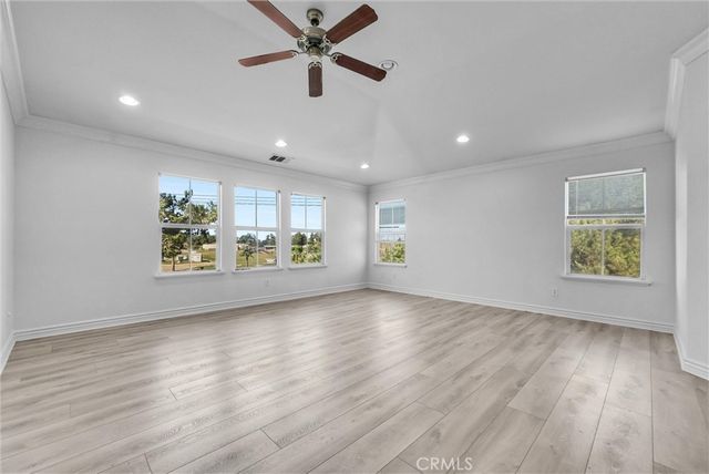 519 Cedarbrook Lane, Corona, CA 92879
