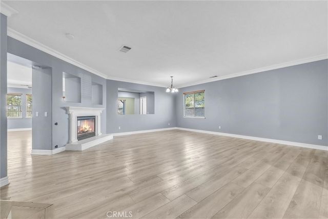 519 Cedarbrook Lane, Corona, CA 92879