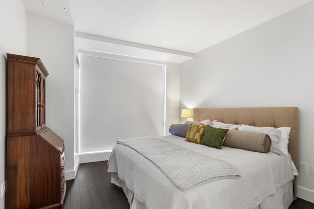 22 Liberty Dr 8F, Boston, MA 02210