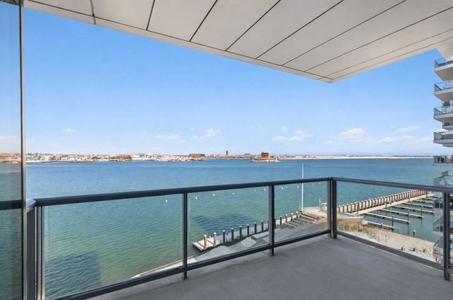 22 Liberty Dr 8F, Boston, MA 02210