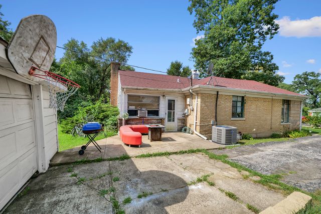 339 Oswego Street, Park Forest, IL 60466