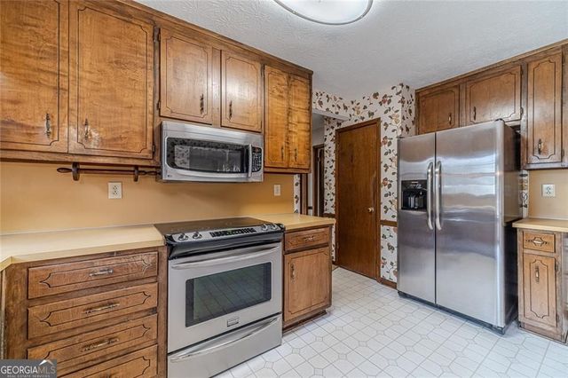 3103 Westbrook Trace, Lawrenceville, GA 30044