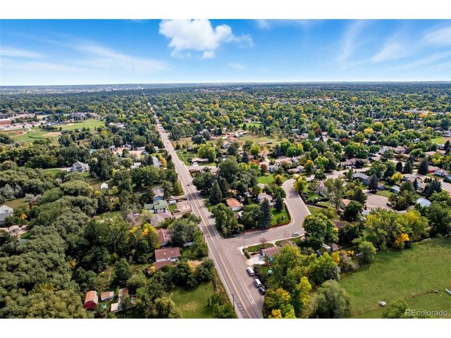 501 Locust Grove Dr, Fort Collins, CO 80521