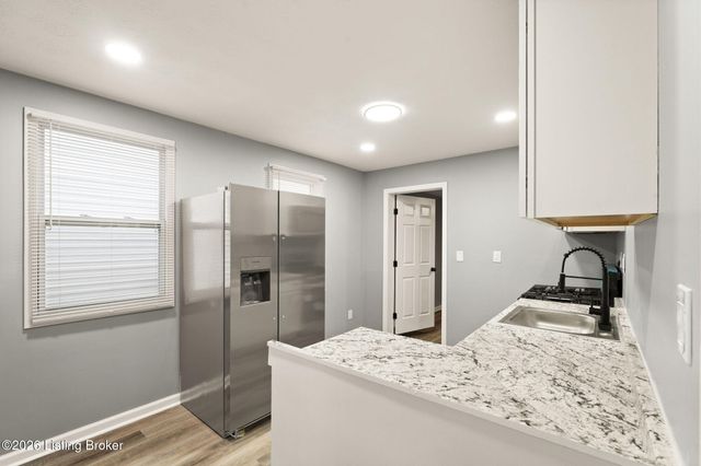 2222 Duncan St, Louisville, KY 40212